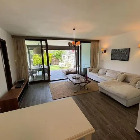 בית נופש Alacati Olive House *