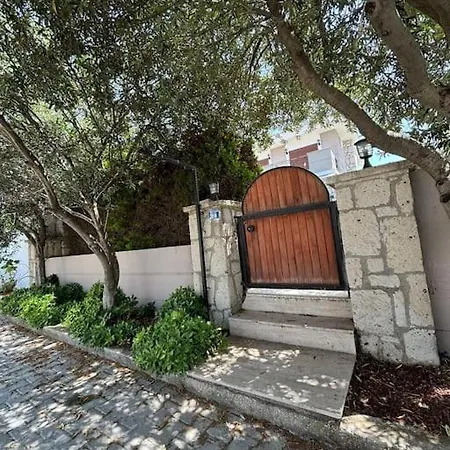 בית נופש Alacati Olive House *